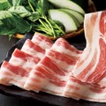 柔らかくきめ細やかで旨み豊かな繊細な味わいの「山形恵み豚」