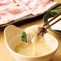 極み“とろろ”で楽しむ！夏野菜と厳選五種の旨みだしの『山形恵み豚しゃぶ』食べ放題が本日開始 画像