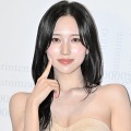 布がほぼない…TWICE・ミナ、思い切った肌見せでファン悩殺「言葉を失う」「警告が必要」【PHOTO】 画像