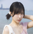 『【オールアザー版】Liyuu 2nd写真集 ヒトミ』（C）KADOKAWA