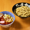 東京ラーメンストリート「旨辛フェア～冷辛vs熱辛～」