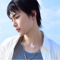 “キス写真”流出でRIIZE脱退のスンハン、ソロデビューまで1週間…新曲『Heavenly Blue』イントロビデオ公開 画像