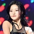 “紐トップス”で妖艶ポーズ…KISS OF LIFE・ハヌル、大人の色気漂う姿に「ほんとに20歳？」の声【PHOTO】 画像