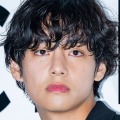 BTS・V、4年前の『イカゲーム』コスプレが人気再爆発！ファン撮影動画が1億回再生突破「ここまでイケメンでいいのか」 画像