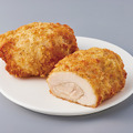ひと口目からジューシーな肉感！ローソン、新フライドチキン「まんまる鶏」を29日より発売 画像