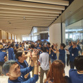 Apple 梅田オープン時の様子