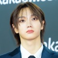 王子様降臨！BOYNEXTDOOR・ソンホ、白スーツ×金髪で放つ圧倒的オーラ「麗しい…」【PHOTO】