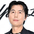 婚外子騒動から8カ月…チョン・ウソン、苦楽共にした“伴侶”と結婚報道　事務所否定せず