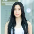 “ほぼ全部見えてる”衣装が話題になった女優ムン・ガヨン、腹チラタンクトップ姿で魅了【独自写真】 画像