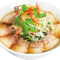 倍焼豚 季節野菜の生姜醤油ラーメン　1,430円(税込) / 大盛 1,590円(税込)