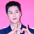 BLACKPINKメンバーと公開恋愛の過去も！俳優アン・ボヒョン、理想のタイプを告白「明るくて…」 画像