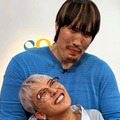 G-DRAGONの「笑ってはいけない誕生日パーティー」で“218cm”チェ・ホンマンがバックハグ！【PHOTO】