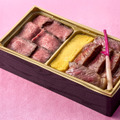 「A5等級飛騨牛ロースステーキとプレミアムローストビーフ弁当」2,970円