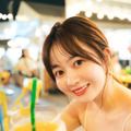 江籠裕奈3rd写真集「I DO Love」　撮影／カノウリョウマ. 発売／光文社