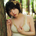 根本凪（撮影：鈴木ゴータ ヘアメイク：哘絵美子 スタイリング：菊池文子）