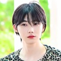 THE BOYZ・ニュー、ヒョウ柄Tシャツで存在感抜群！唯一無二のファッションセンスを披露【PHOTO】 画像