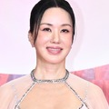 56歳でこの“板チョコ”腹筋、肉体が凄い！“韓国のマドンナ”オム・ジョンファが大胆に公開 画像