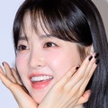 1990年生まれ・35歳でも違和感ゼロの制服姿　韓国“最強ベビーフェイス”女優の新作撮影目撃談 画像