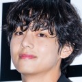 「爽快なもの、必要じゃない？」BTS・V、「コカ・コーラ ゼロ」をグビっと飲み干す新CM公開 画像