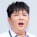 SUPER JUNIOR・シンドン、身体にメスを入れた経験を告白？顔を細く見せる爆笑必至のポーズも紹介 画像