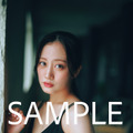 『川上千尋 ファースト写真集 永遠未遂』楽天ブックス限定(徳間書店)/ 撮影:岡本武志