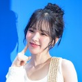 支えきれてる？Red Velvet・ウェンディ、紐なしトップスで見せた意外なボリューム感【PHOTO】 画像