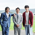 妻夫木聡、日曜劇場『ザ・ロイヤルファミリー』で北海道ロケ敢行！馬産地・日高地方で競走馬と触れ合う 画像