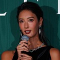 菜々緒、今後の抱負は「ジュエリーのように磨きをかけて・・・」　宮澤エマ・吉田羊らとドレスアップ姿を披露 画像