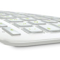 「Microsoft Arc Keyboard」（ホワイト）