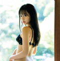 蓬莱舞、“10代ラスト”の水着グラビア！バックショットで美ヒップ披露 画像