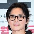 “韓流四天王”俳優チャン・ドンゴン、依然としてハンサムな姿で虜に！近況が突如公開【PHOTO】 画像