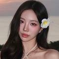 圧巻のド迫力ボリューム！“aespa・カリナ似”の韓国モデル、ピンクのスイムウェアで沖縄の海に降臨【PHOTO】 画像