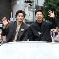 大河ドラマ『豊臣兄弟！』仲野太賀＆小栗旬が名古屋まつりに登場！人生初のパレードに小栗「パワーをもらいました」 画像