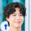俳優パク・ボゴム、早朝ランニング中も輝く美貌！先輩歌手にファンへの感謝を語る微笑ましい姿も 画像