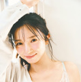 35歳女優・入来茉里、レースランジェリーで美谷間チラ見せ！ 画像