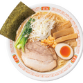 食べ応え抜群の醤油豚骨ラーメン！餃子の王将、新メニュー「極王ラーメン」を明日発売 画像