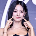 TWICE・ツウィ、肩出しドレスで際立つボリューム感…光沢感ある肌で見せた成熟した色香【PHOTO】 画像