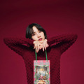 のん、ワインレッドのクリスマスコーデ姿にファン歓喜「最高のプレゼント」 画像