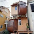 個性的な外観の“キモカワ”な家©MBS