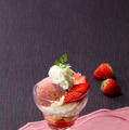 プチストロベリーパフェ 単品（税込 825円）セット：プラス（税込 660円）
