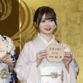 乃木坂46・乃木神社にて行われた成人式の様子（C）乃木坂46LLC