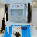 高さ約2.5mを誇る東京最大級の「巨大ガチャガチャ」(C)TCL