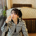 小寺真理待望 1st写真集『こんなん、好きになってまうやん。』（C）KADOKAWA