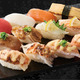 小僧寿し、平日限定で炙り寿司フェア開催！お得な食べ比べ盛りも登場 画像