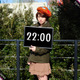 帽子美人が22時に現れる……SUPER美人時計とドコモダケ帽子がコラボ 画像