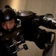 120km/h、ジャッキー・チェンが全身ローラーで爆走［動画］ 画像