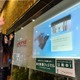 体を動かして表示させるサイネージ……朝日新聞とスパイスボックスが開発 画像