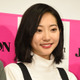 武田玲奈のスラリとした美脚に絶賛の声！グラビアカットを公開 画像