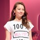 Niki、谷間あらわになったセクシービキニ姿を披露！ 画像