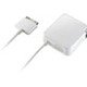 最新iPodに対応、Dockコネクタ＆USBポートのデュアルコネクタ搭載ACアダプタ 画像